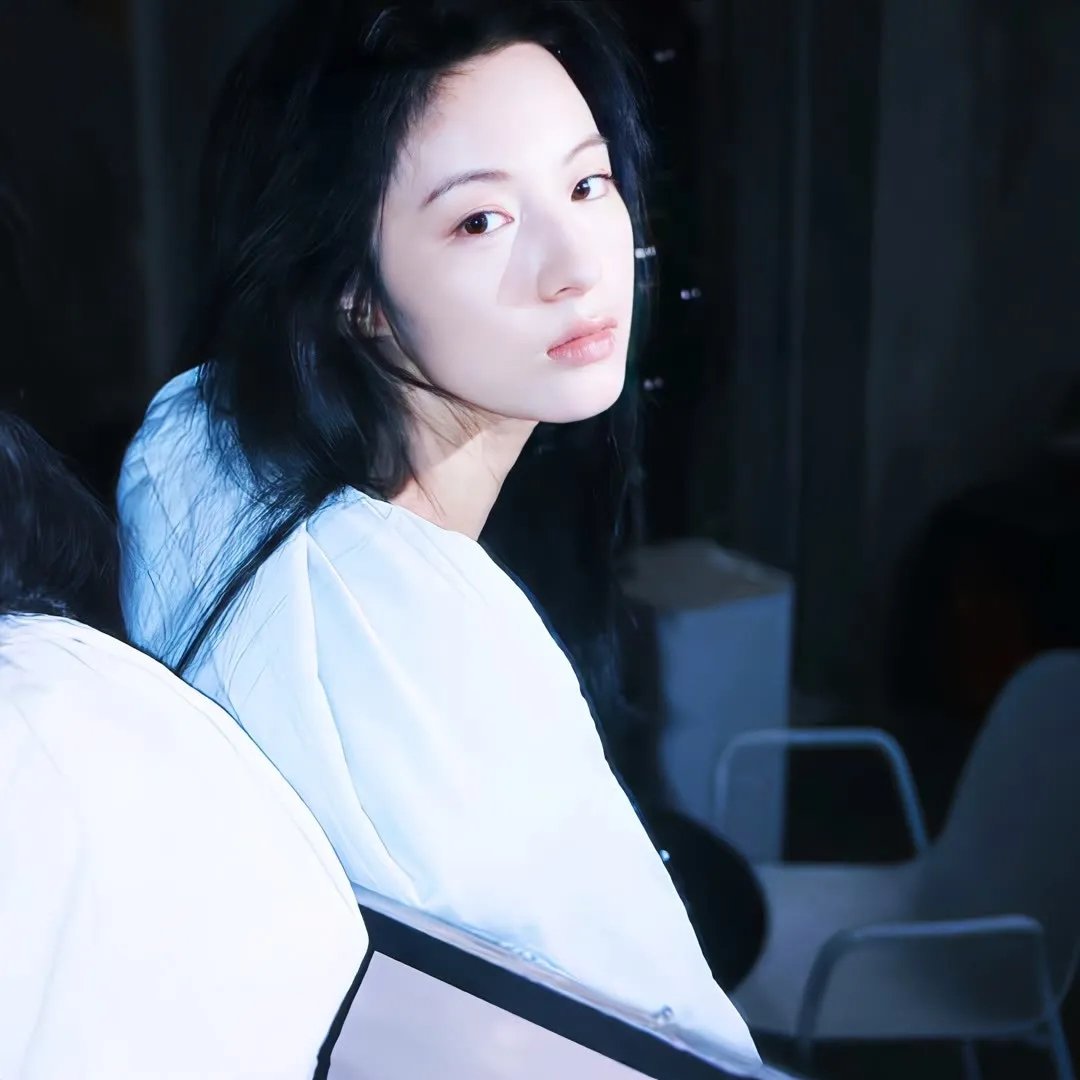 路上有狼